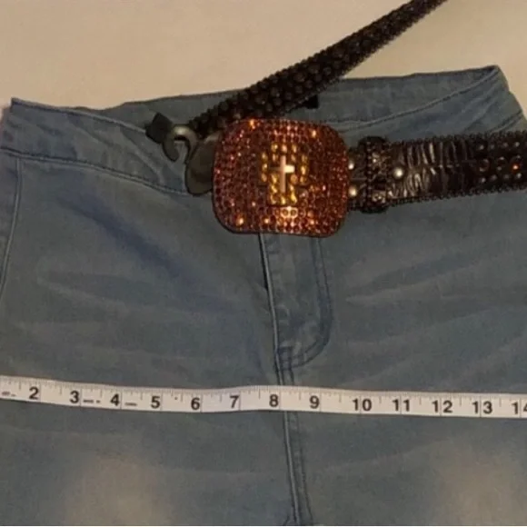 Bellbottoms distressed jeans - Picture 9 of 10